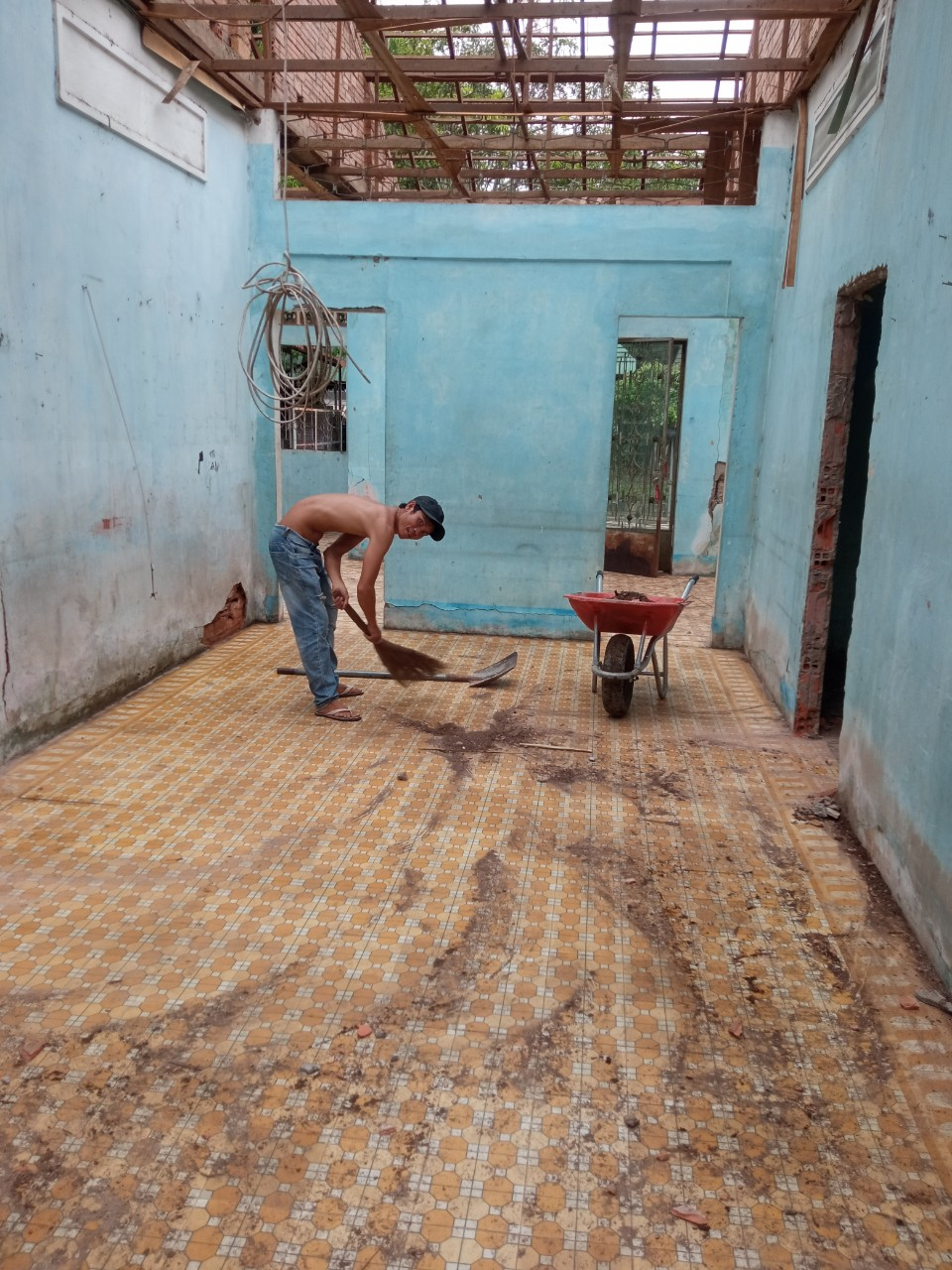 Dịch Vụ Phá Dỡ Công Trình Chuyên Nghiệp Tại TP-Hồ Chí Minh