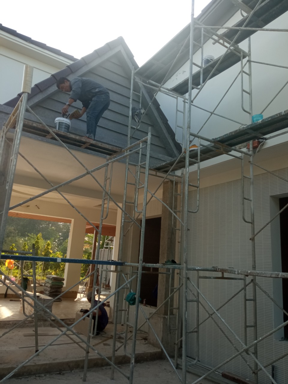 Thi công sửa nhà giá rẻ Hóc Môn